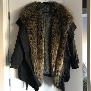 Navy Free People Jacket w/ faux fur